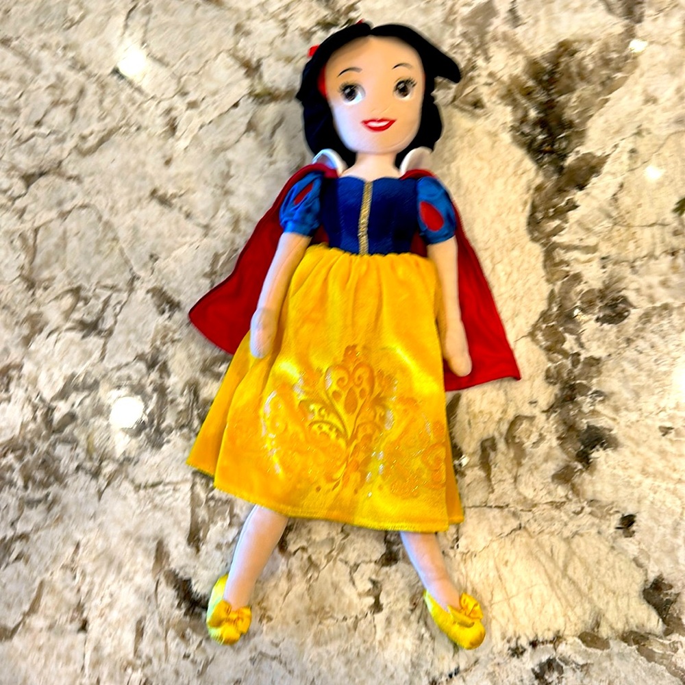 Vintage Disney Snow White doll 20”